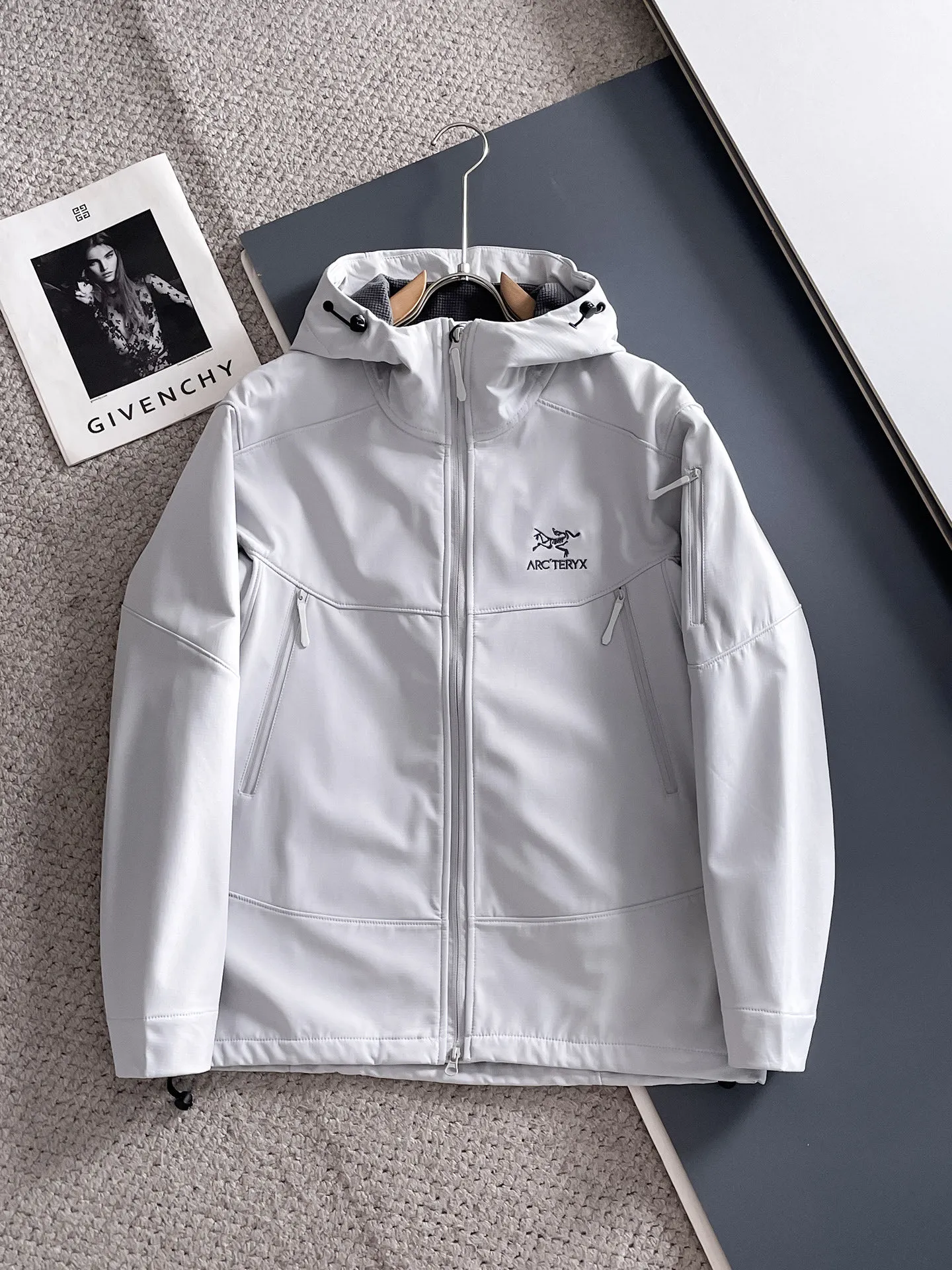 Same Style， ， 2026 New Arrival ，Original Premium Breathable ， ， ， Quality。 ， Sizes：M～3XL，